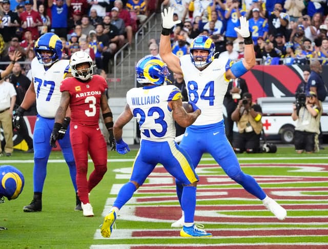 NFL Results From December 7: Rams Eliminate Cardinals, Packers Outplay Bears