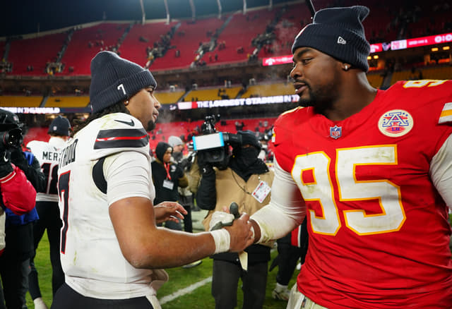 “Are We Out of the Playoffs?” Chris Jones Learns of Chiefs’ Exit During Press Meet