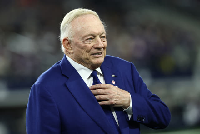 Cowboys Fans Slam Jerry Jones Spending $225M on Superyacht and Not Signing Key Weapons