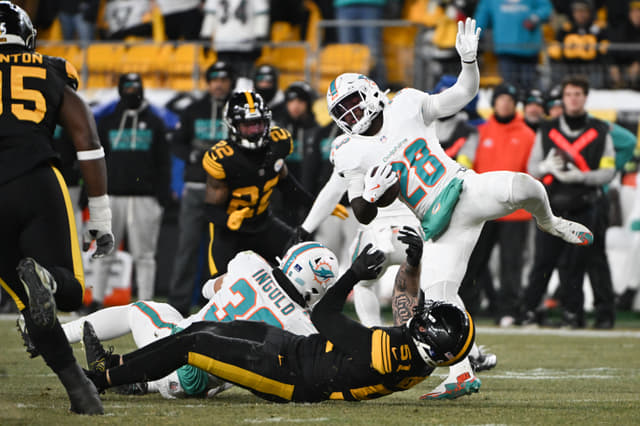 Dolphins Begin Trade Talks for Minkah Fitzpatrick After Tyreek Hill Move
