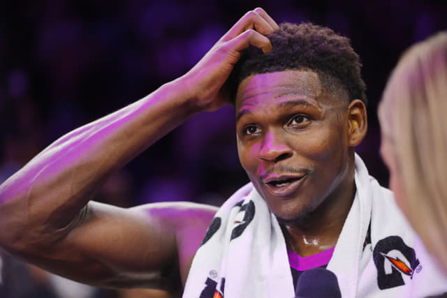 Anthony Edwards Faces 1-2 Week Timeline With Right Knee Inflammation