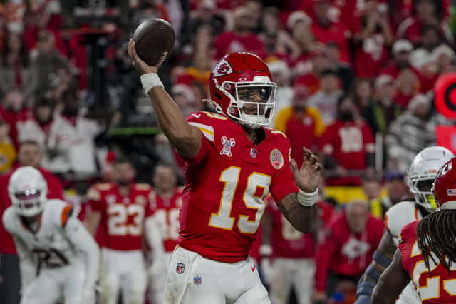 Does Chris Oladokun Sound Like Patrick Mahomes? Chiefs QB’s Presser Grabs Eyeballs