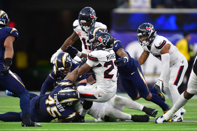Despite 0-3 Start, Texans Eliminate 7-1 Colts From Playoffs