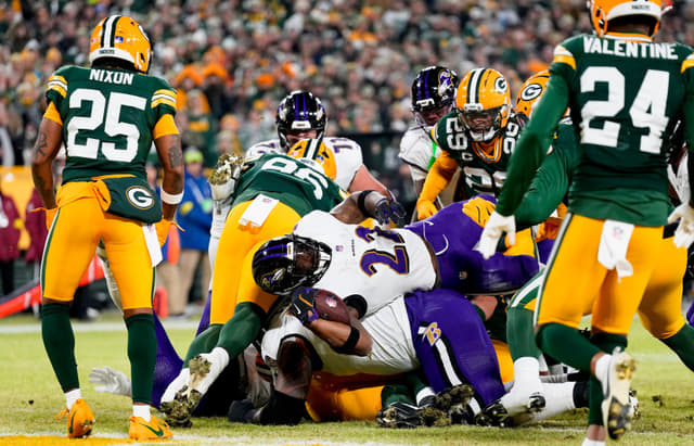 Derrick Henry Fills Lamar Jackson’s Void With 2 TDs Against Packers