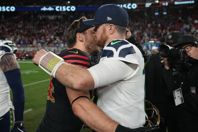 “He Went Through a Lot”: Kenneth Walker III Credits Sam Darnold for Seahawks 14-3 Comeback