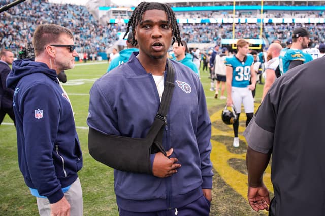 Cam Ward Attends Fiesta Bowl to Cheer for Miami Against Ole Miss