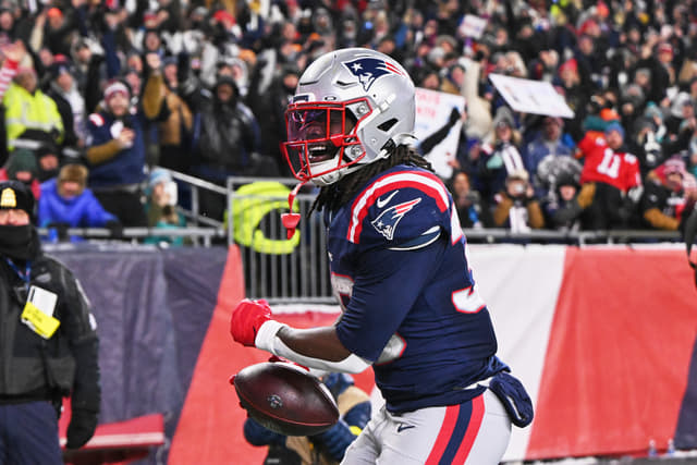Patriots 38, Dolphins 10: Drake Maye and Rhamondre Stevenson Shine in Blowout Win