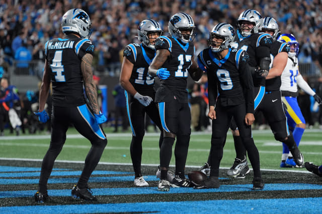 Rams’ 70-Yard Kick Hits Panthers RB’s Face as Video Goes Viral 