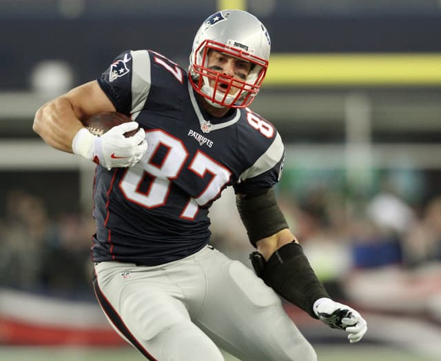 Despite Two Catches, Rob Gronkowski Suffers Injury Blow in Flag Football Debut