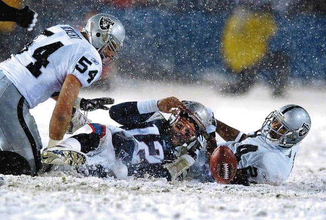 “He Could Still Play”: Tom Brady Urges Travis Kelce to Stay Amid Retirement Rumors