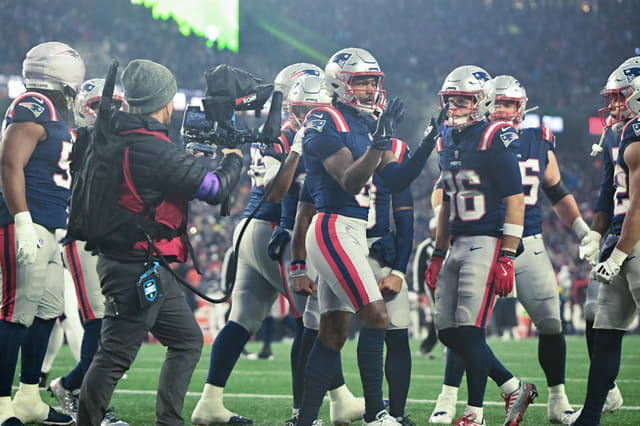 Candid Stefon Diggs Admits He ‘Gotta Holler’ at Cardi B’s Postgame Videos 