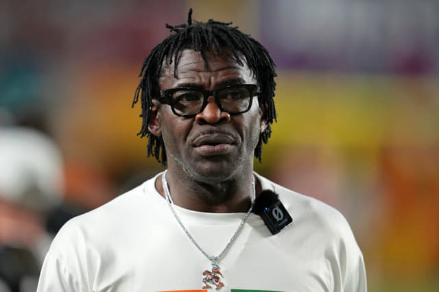Michael Irvin Reaches Out to Miami Players as Indiana Lead 17-14