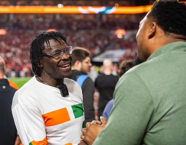 “I’m a Sore Loser”: Michael Irvin Defends Not Taking Pictures With Indiana Fans 