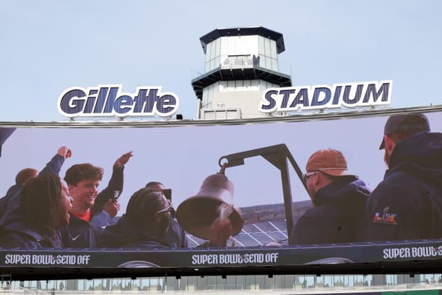 Patriots Troll Bills Mafia at Super Bowl Send-Off Rally