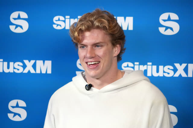 Carson Schwesinger Makes Unwanted NFL Top 100 History 
