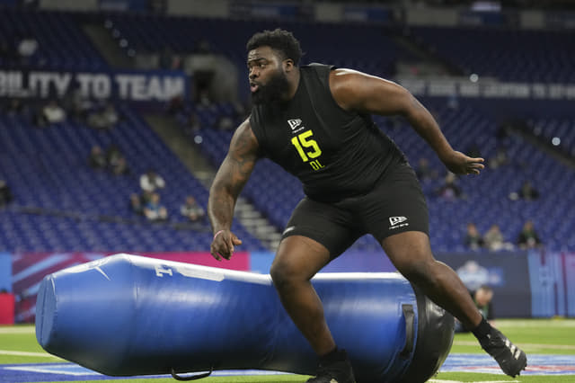 Raiders Set to Host Lee Hunter After Three Meetings With Fernando Mendoza