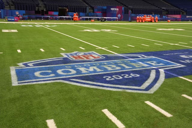 Mike Leslie Calls NFL Salary Cap a “Scam” Where Fans Side With Billionaires