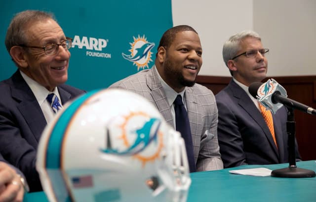 Dolphins Face $175 Million Dead Cap Shock in 2026
