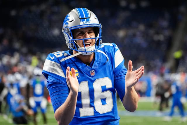 Jared Goff Remains the Only QB With 30+ TDs in Each of the Last Three Seasons 