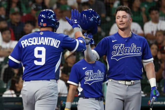 Italy, USA Near Set WBC Quarterfinal Matchups as Mexico Trails 6-0