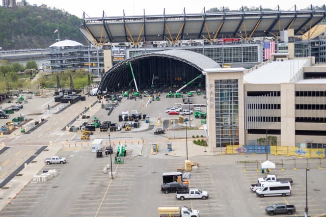Which Major Bridges and Downtown Roads are Closed During the 2026 NFL Draft?