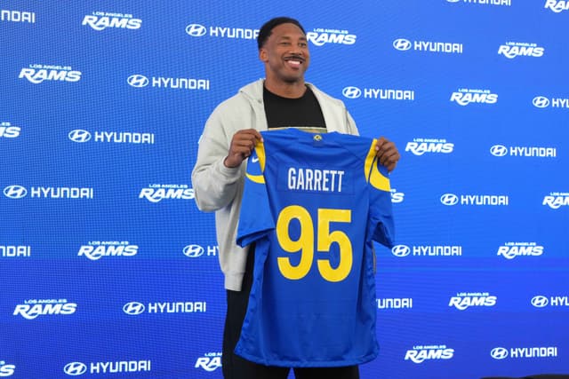 Executives, Scouts & Coaches Rank NFL's Top 5 Edge Rushers 