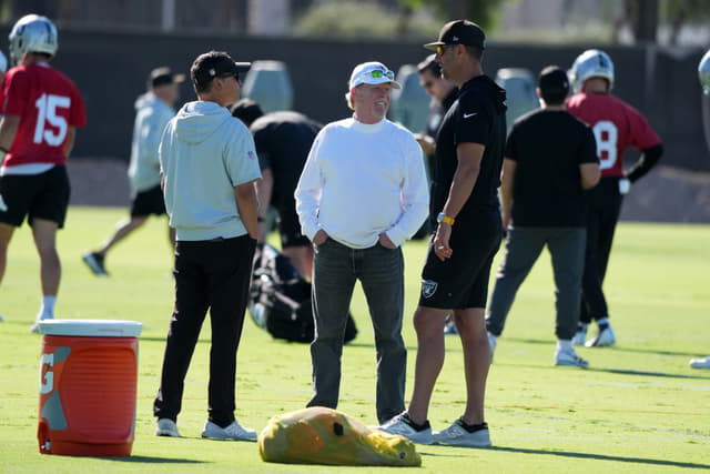 Raiders Owner Mark Davis Believes Football Should Always Be Played on Grass