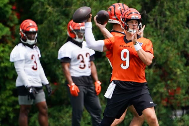 Joe Burrow Tells Young Athletes Not to Post Workout Videos on Instagram 