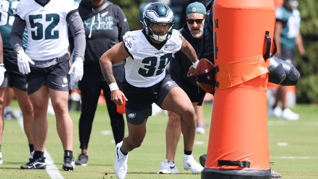 Eagles Sign LB Isiah King