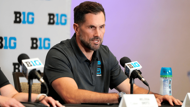 Matt Leinart Refuses USC Request to Unretire No. 11 Jersey