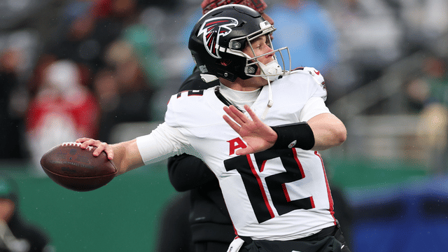 Colts Add Veteran QB Easton Stick To Crowded Quarterback Room