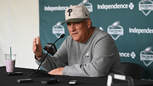 Eagles DC Vic Fangio Is Considering Retirement