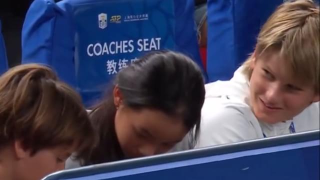 Federer Twins Spotted During Shanghai Masters Round of 16