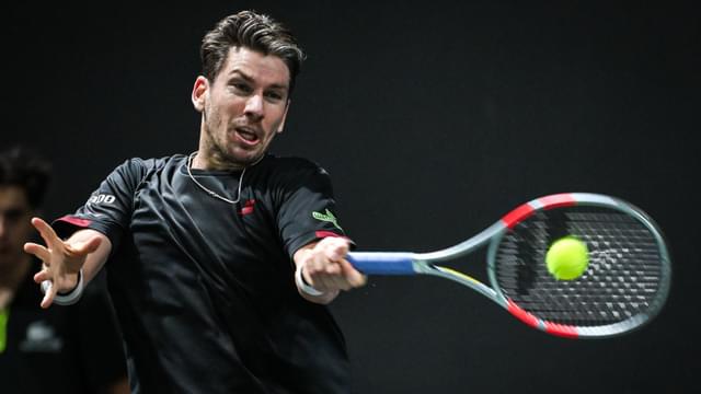 Cameron Norrie Sets Carlos Alcaraz Clash at Paris Masters