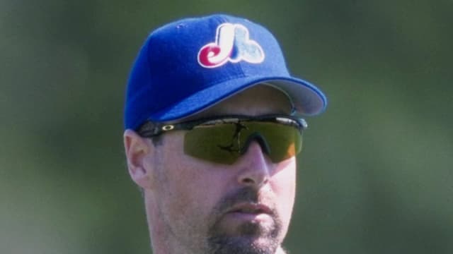 Former Mariners Pitcher Mike Campbell Dies at 61