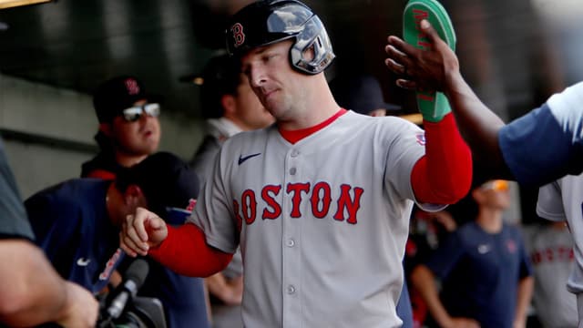 Alex Cora Says ‘Ball Is in His Court’ on Alex Bregman Reunion