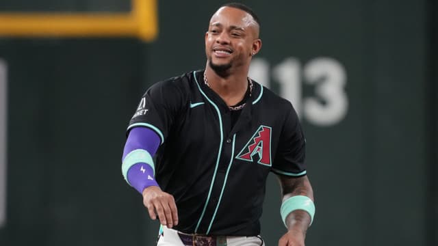 Mike Hazen Stands Firm on Ketel Marte Trade Deadline Despite Continued Interest