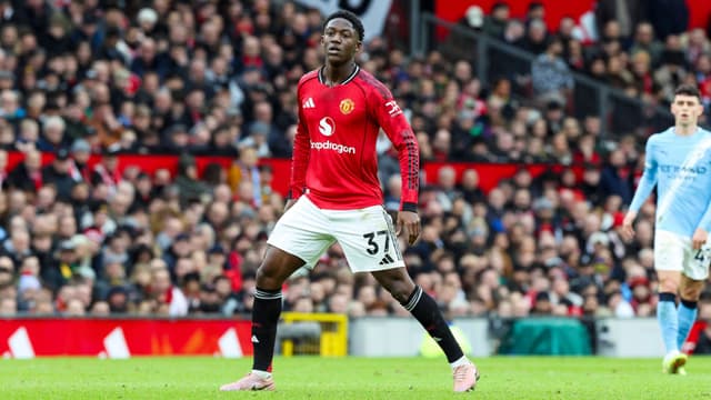 Manchester United Move To Renew Kobbie Mainoo After Casemiro Exit Call