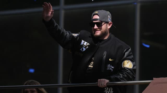 Max Muncy Laughs Off 'Dodgers Ruining Baseball' Talk After Big Adds