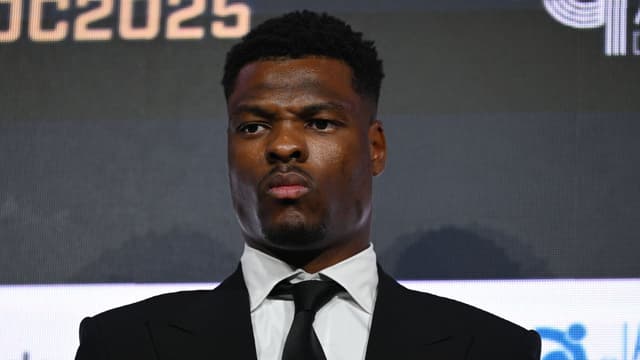 Liverpool Sound Out Denzel Dumfries as Right-Back Injuries Mount