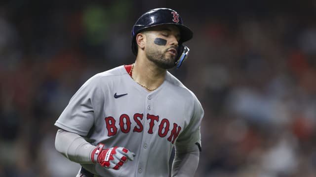 Alex Cora Opens Up About Carlos Narvaez’s Hidden Injury