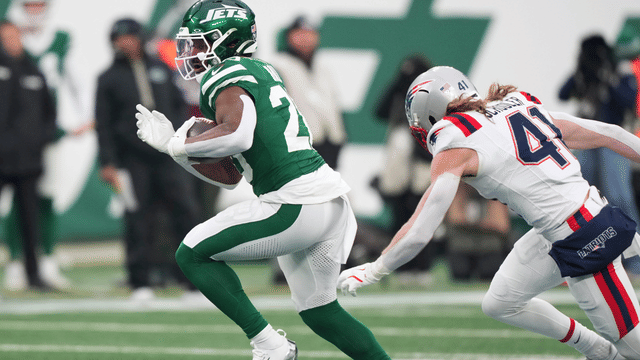 Jets Could Use Transition Tag to Keep RB Breece Hall