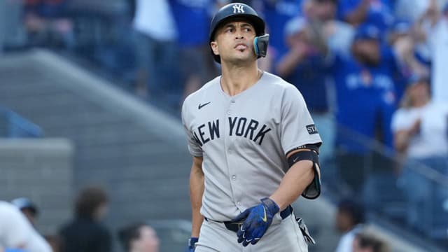 “I Can’t Open a Bottle”: Giancarlo Stanton Pushes for ‘Full Season’ Despite Elbow Issues
