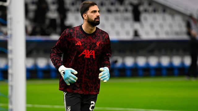Giorgi Mamardashvili Weighs Loan Exit as Liverpool Extend Alisson Plan