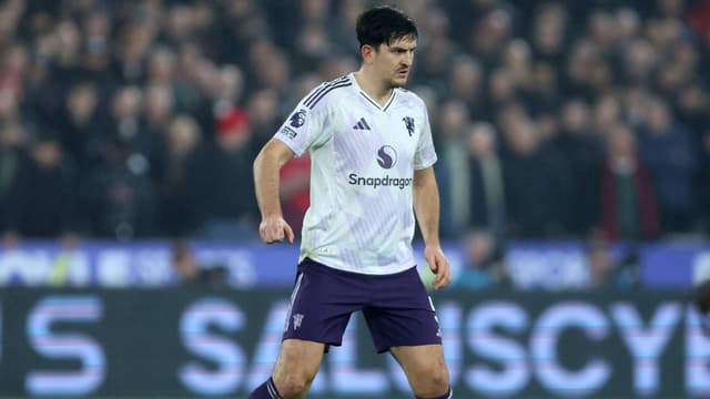 Harry Maguire Contract Talks Loom as Michael Carrick Highlights Need for Experience