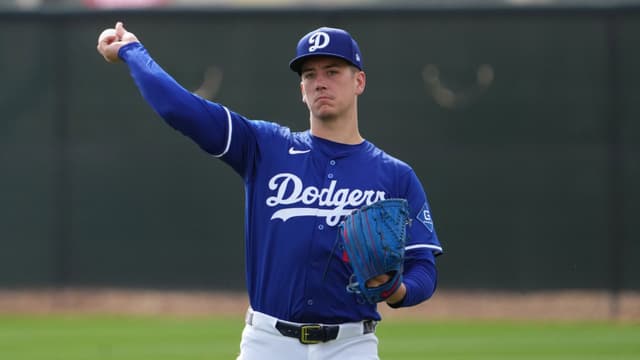 Bobby Miller Shoulder Soreness Delays Dodgers Spring Debut