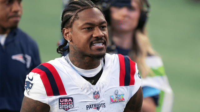 Patriots Could Cut Stefon Diggs Unless He Restructures Deal