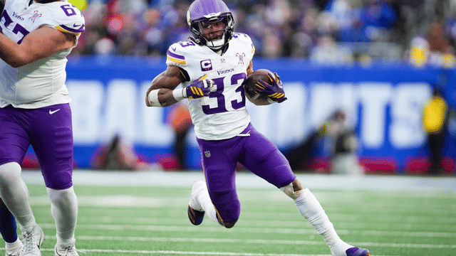 Vikings Plan to Release RB Aaron Jones, DT Javon Hargrave