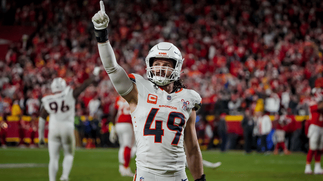 Broncos Re-Sign LB Alex Singleton to Two-Year, $15.5M Deal