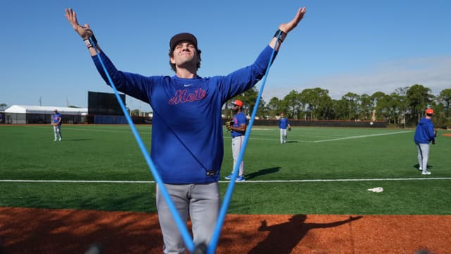 Carlos Mendoza Explains Ryan Lambert’s Mets Camp Reassignment